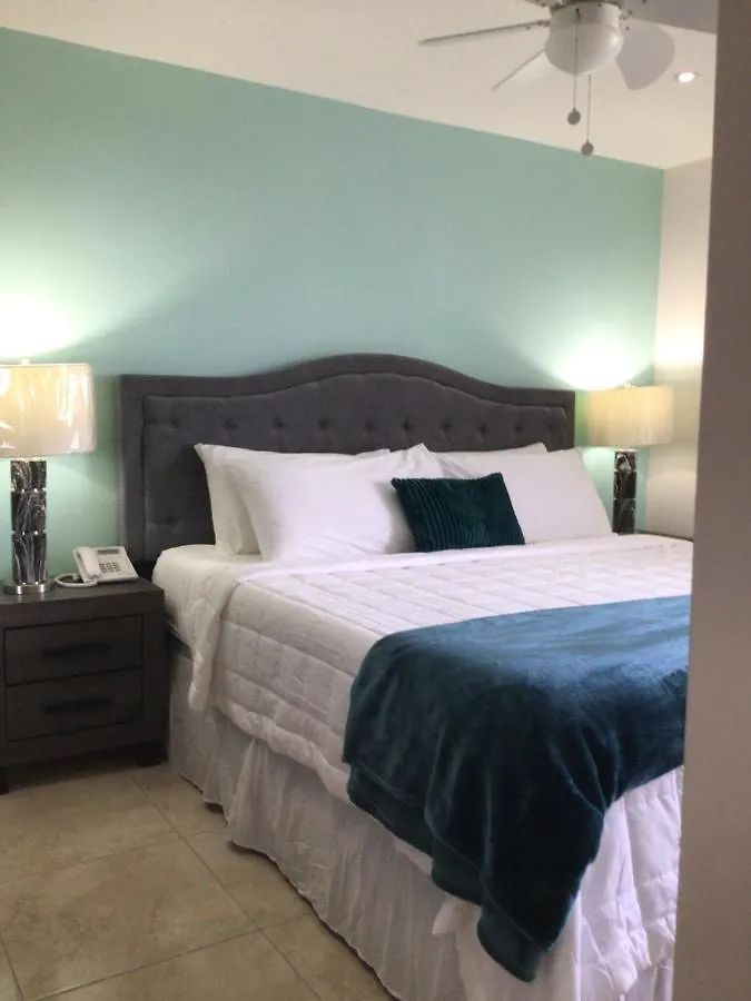 Diamond Gem Residence Koolbaai 招待所