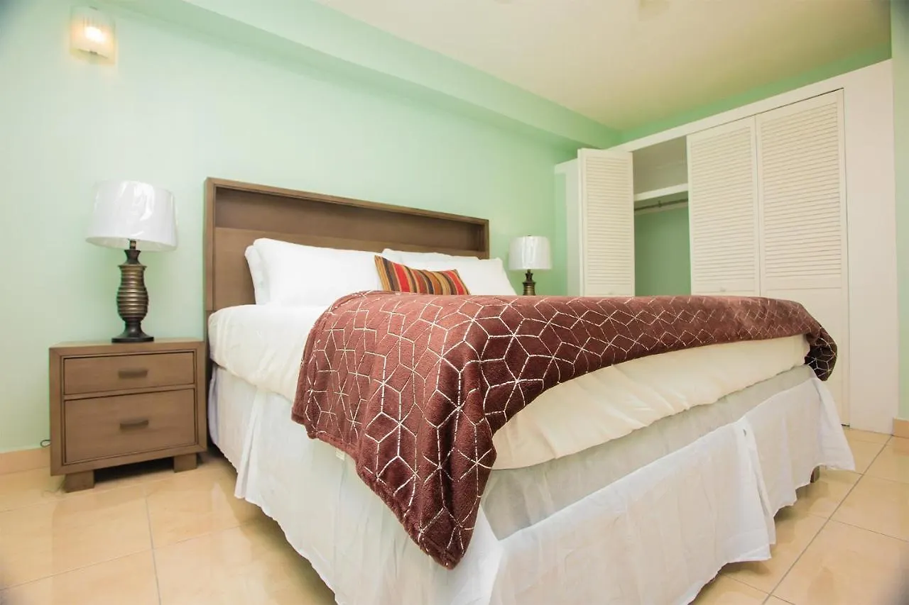 招待所 Diamond Gem Residence Koolbaai