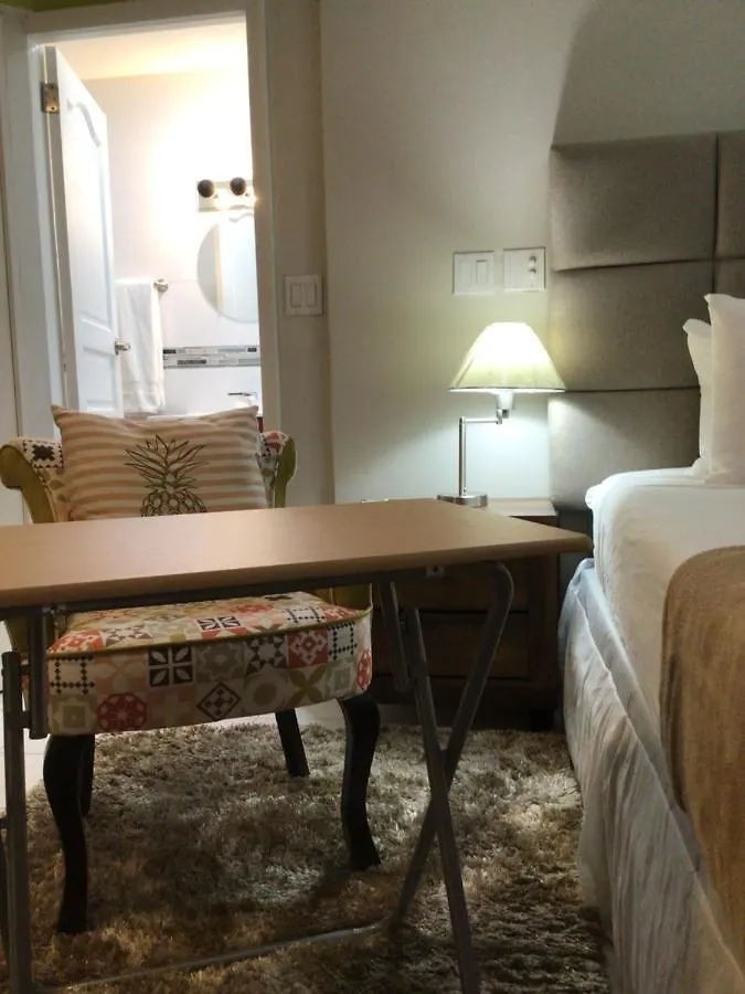 Diamond Gem Residence Koolbaai 0*,